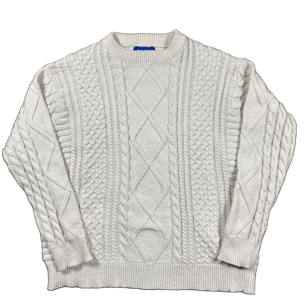Aelfric Eden Retro 90s Cable Knit Sweater.  Size XL White